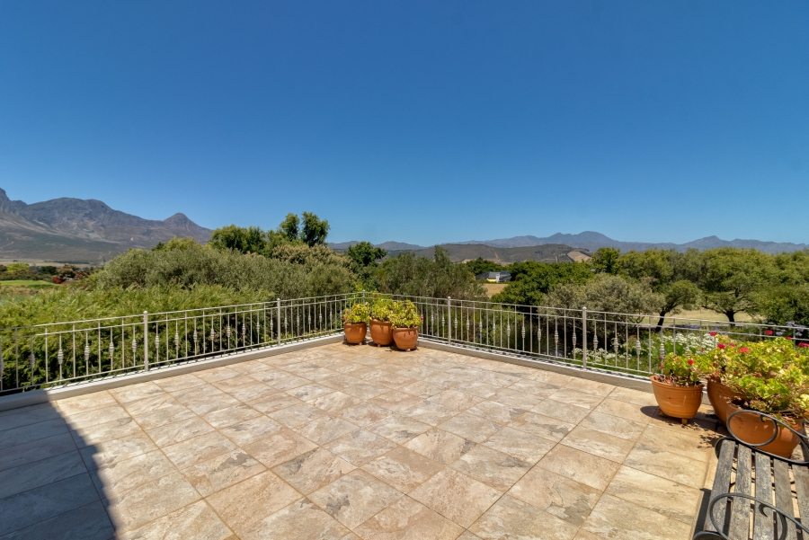 3 Bedroom Property for Sale in Erinvale Golf Estate Western Cape